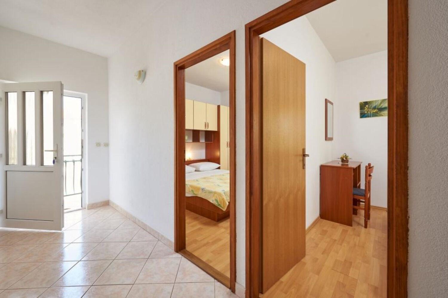 Mare - 30 M From Pebble Apartamento