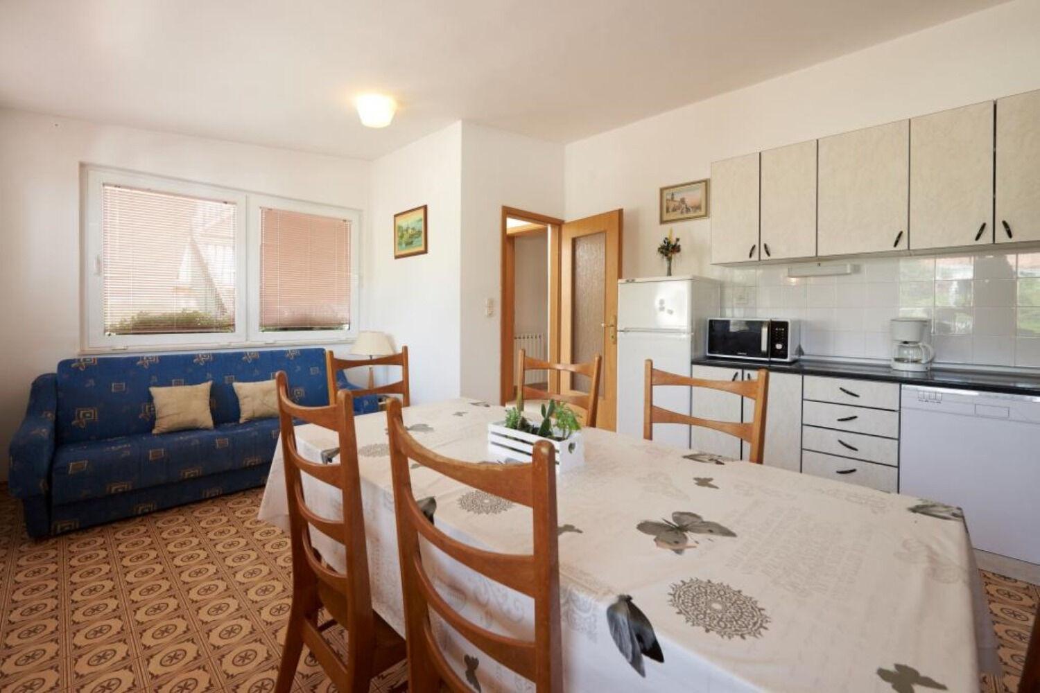 Mare - 30 M From Pebble Apartamento